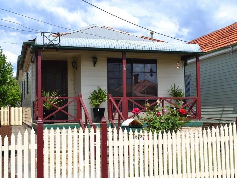 33 Laurence St, Lithgow, NSW 2790