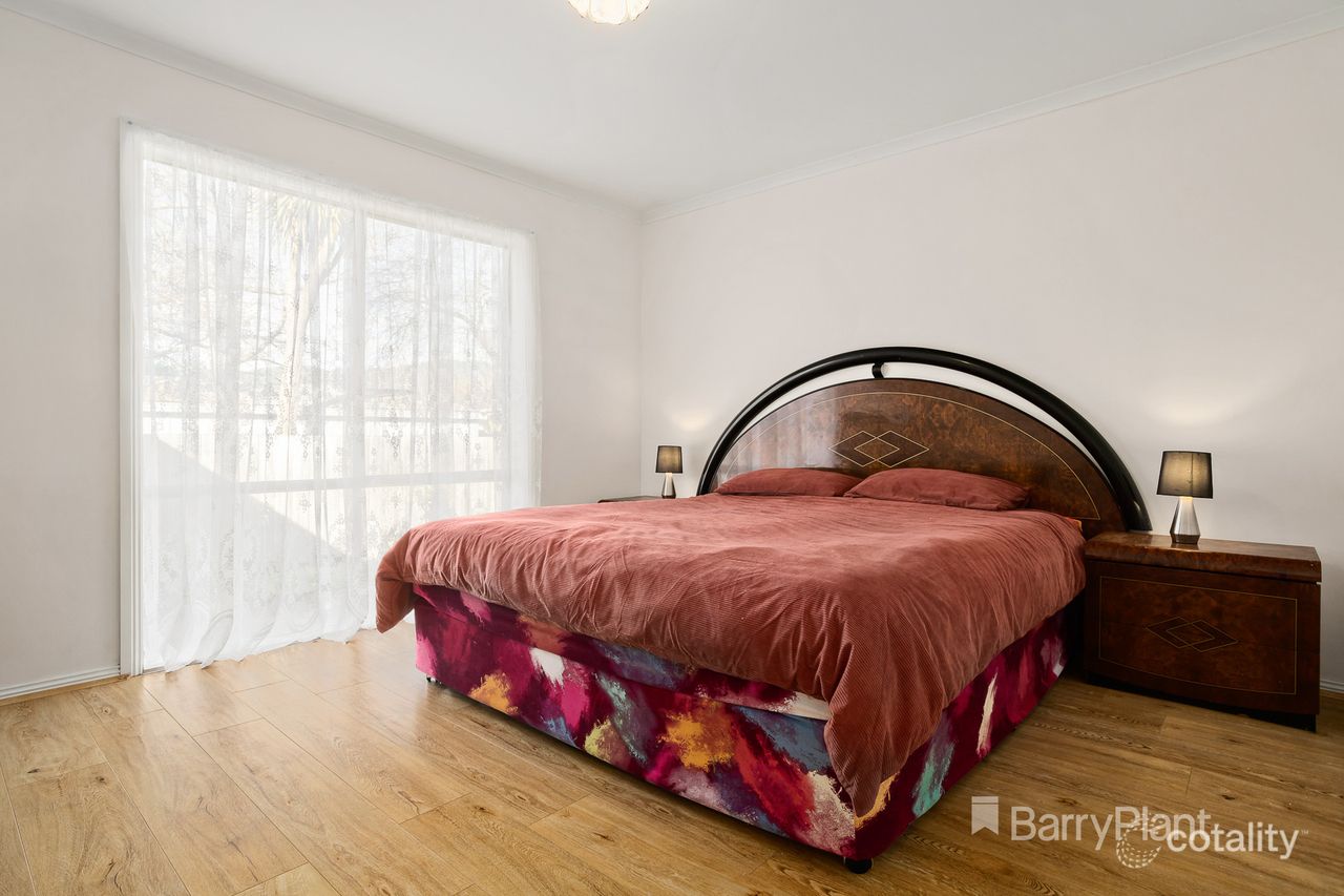 37a Swinburne Ave, Mooroolbark, VIC 3138