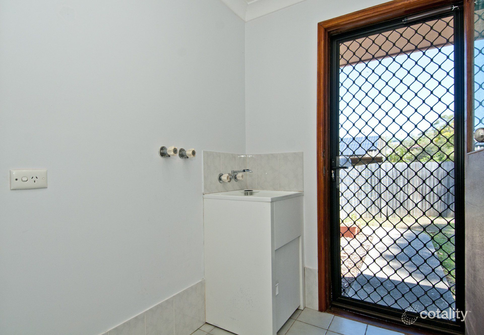 14 Moffatt Pl, Edens Landing, QLD 4207