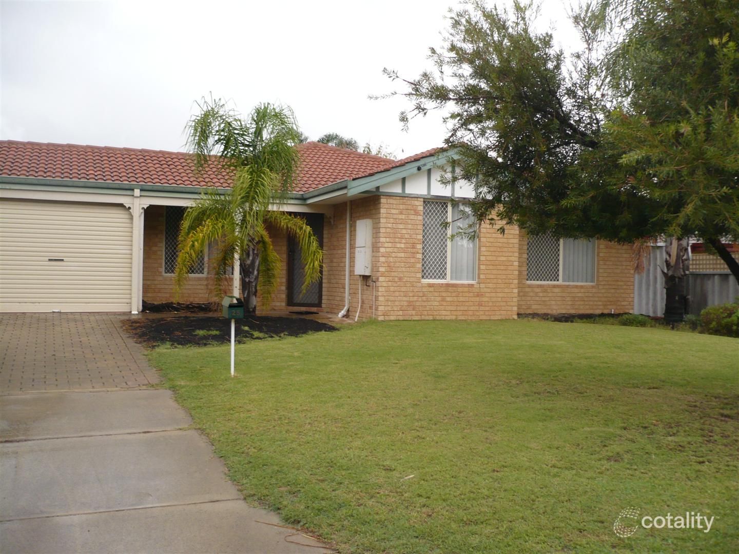 25 Helm St, Maddington, WA 6109