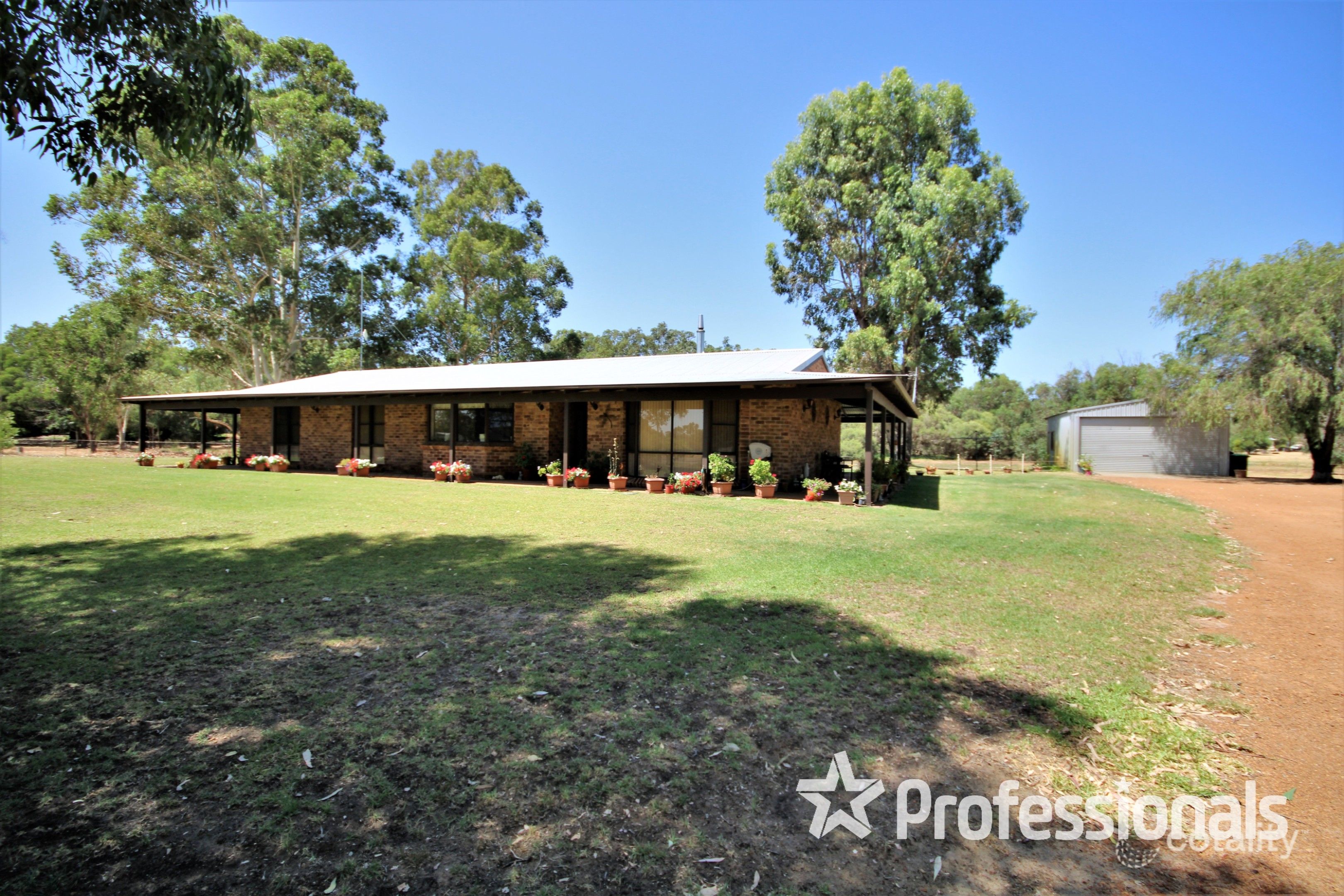 19 Vera Pl, Dardanup West, WA 6236