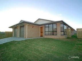 6 Jasmine Dr, Blacks Beach, QLD 4740
