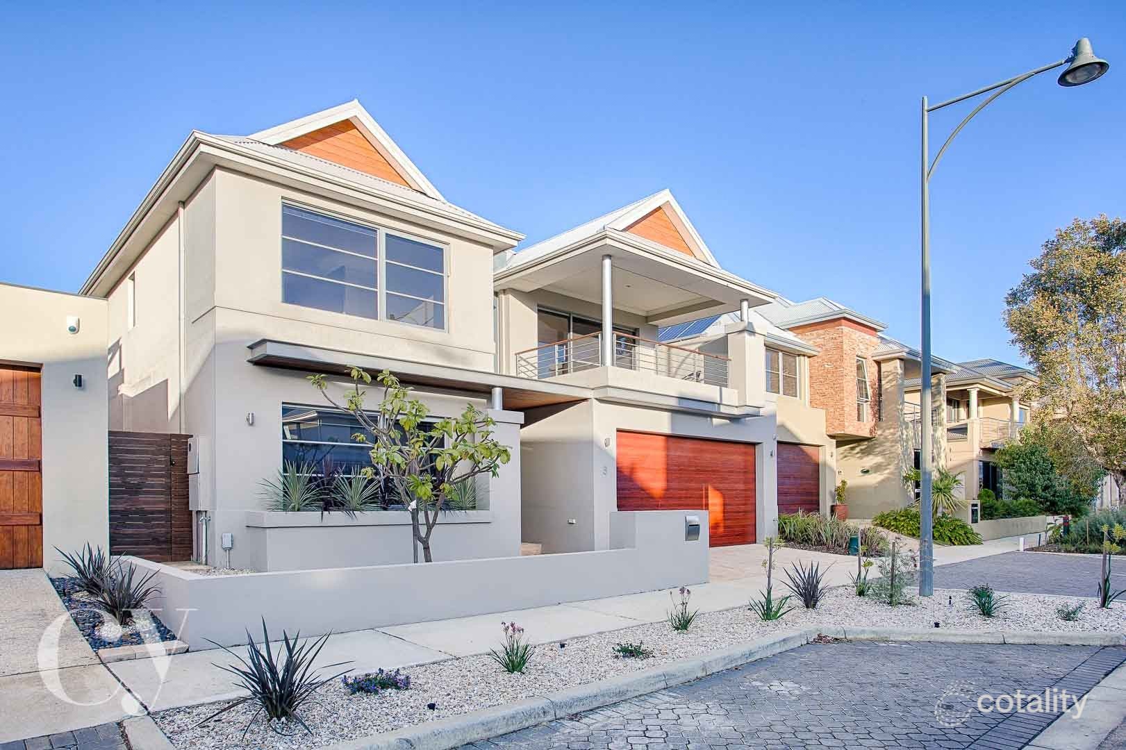 5 Barrow Cres, North Coogee, WA 6163