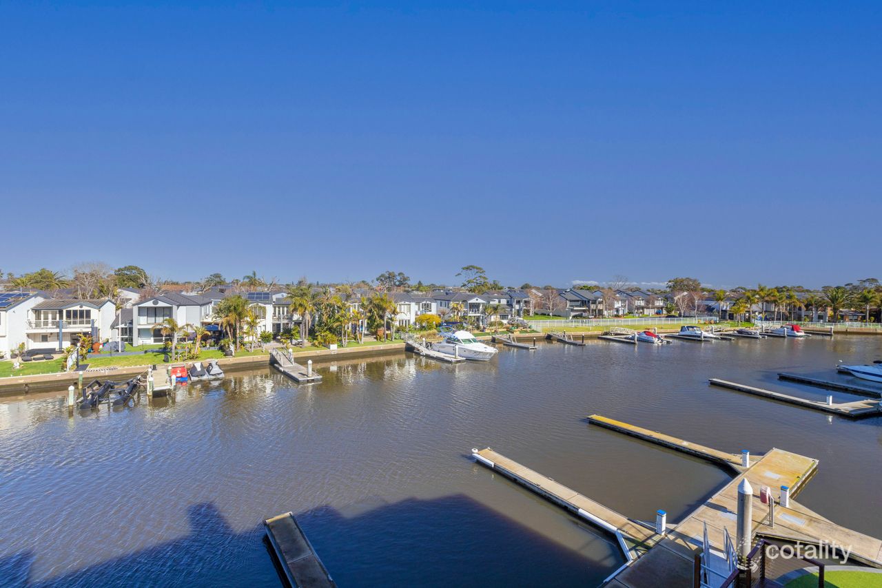 19 Pier One Dr, Patterson Lakes, VIC 3197