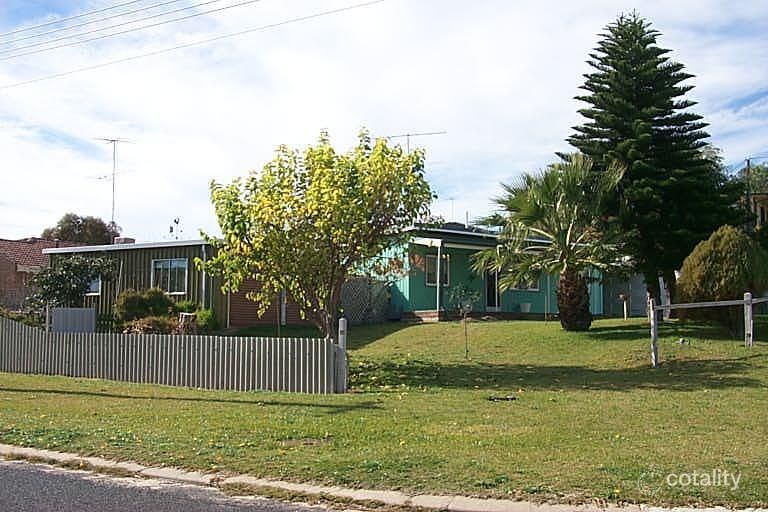 17 Gambia Pl, Madora Bay, WA 6210