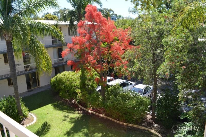 17/159 Fairway, Crawley, WA 6009