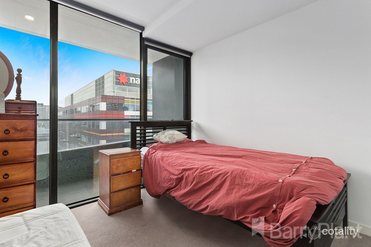 902/815 Bourke St, Docklands, VIC 3008