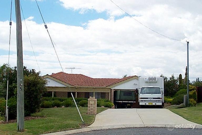 13 Begonia Cl, Yangebup, WA 6164