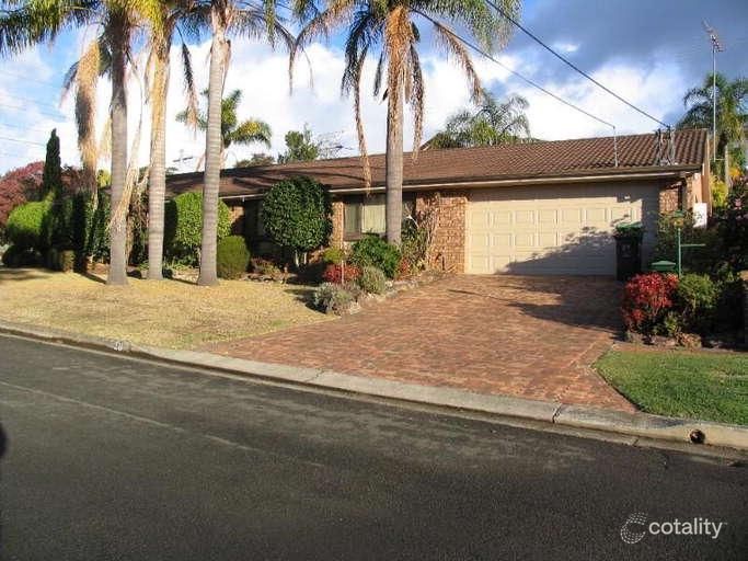 28 Berkeley St, Peakhurst Heights, NSW 2210