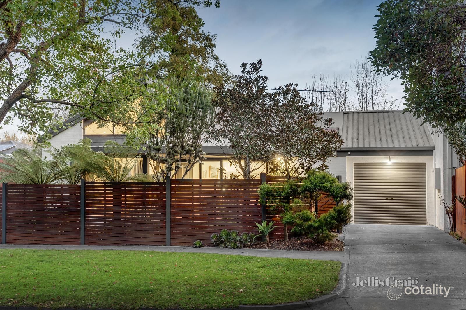 6 Nettleton Ave, Camberwell, VIC 3124