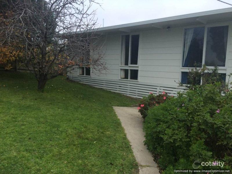 25 Mairburn Rd, Metung, VIC 3904