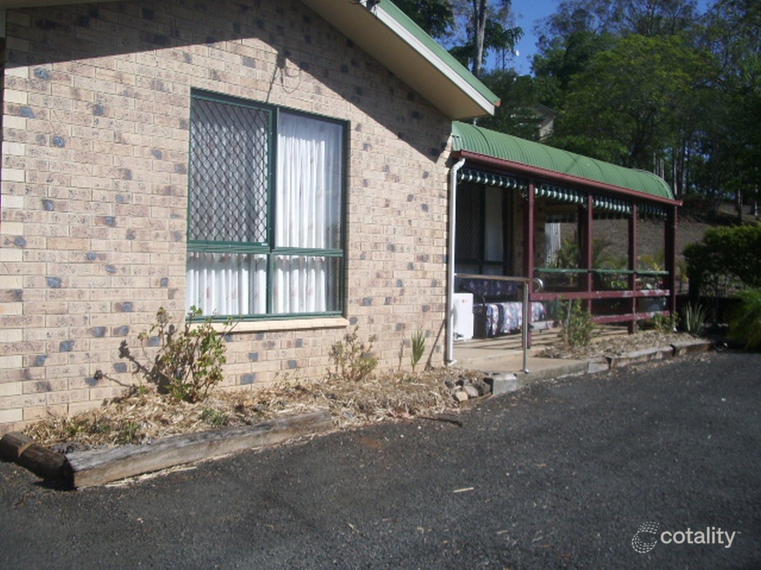 10 Station St, Gin Gin, QLD 4671
