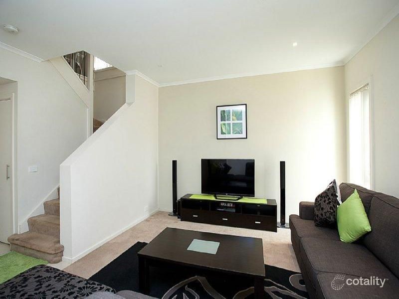 2 Buckhaven St, Deer Park, VIC 3023