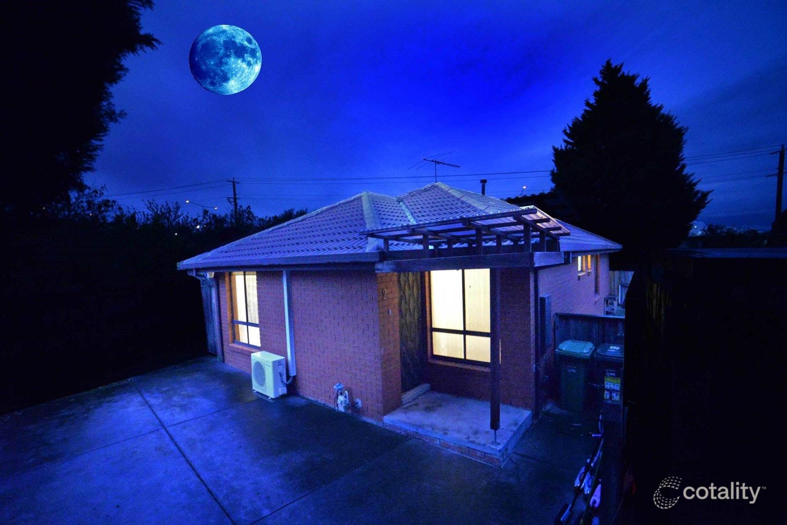 2/21 Woods Cl, Meadow Heights, VIC 3048