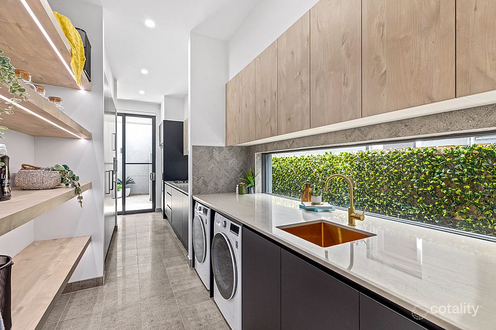 22 Twenty Eighth Ave, Austral, NSW 2179