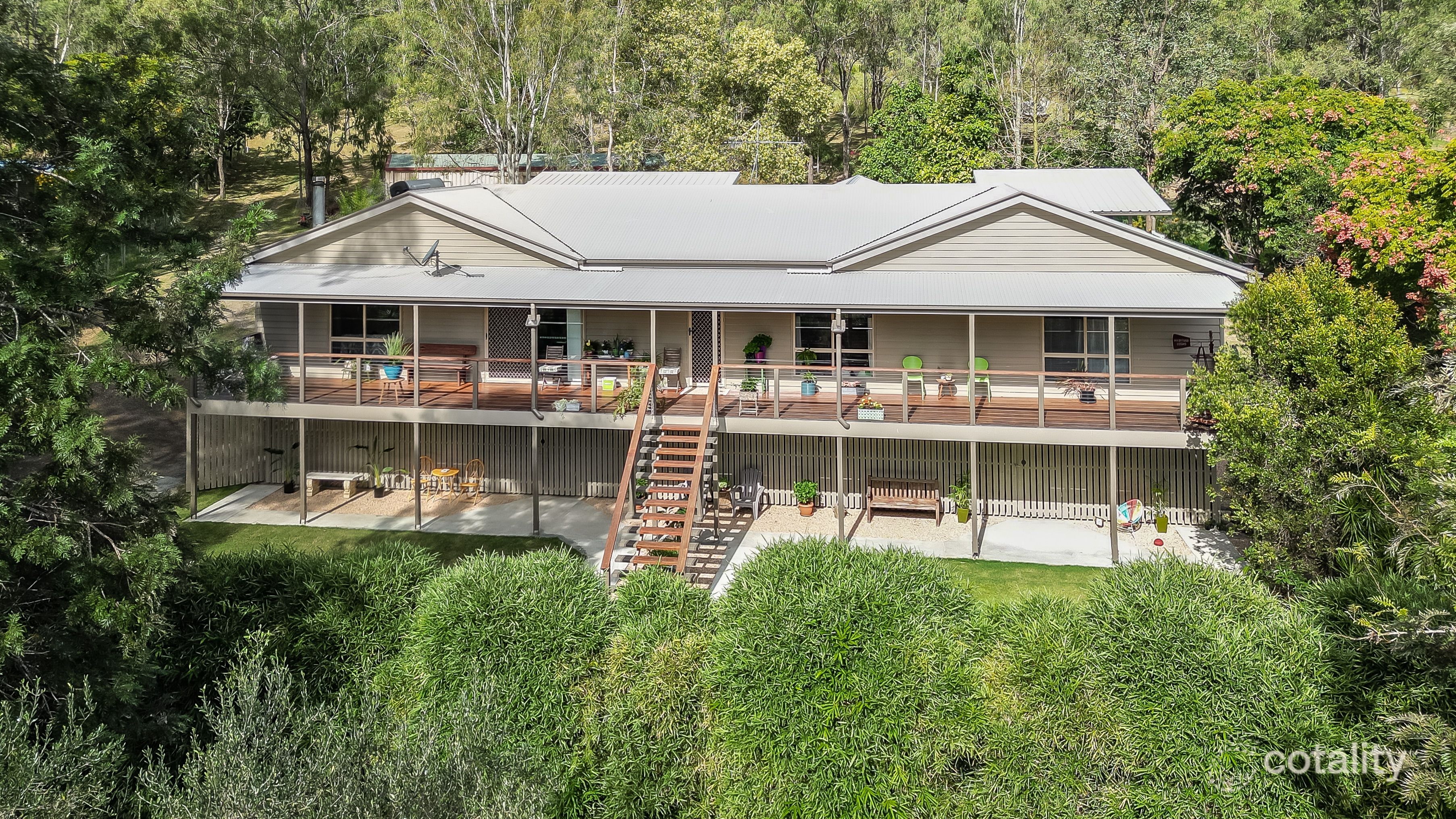 35-37 Walker Dr, Kooralbyn, QLD 4285