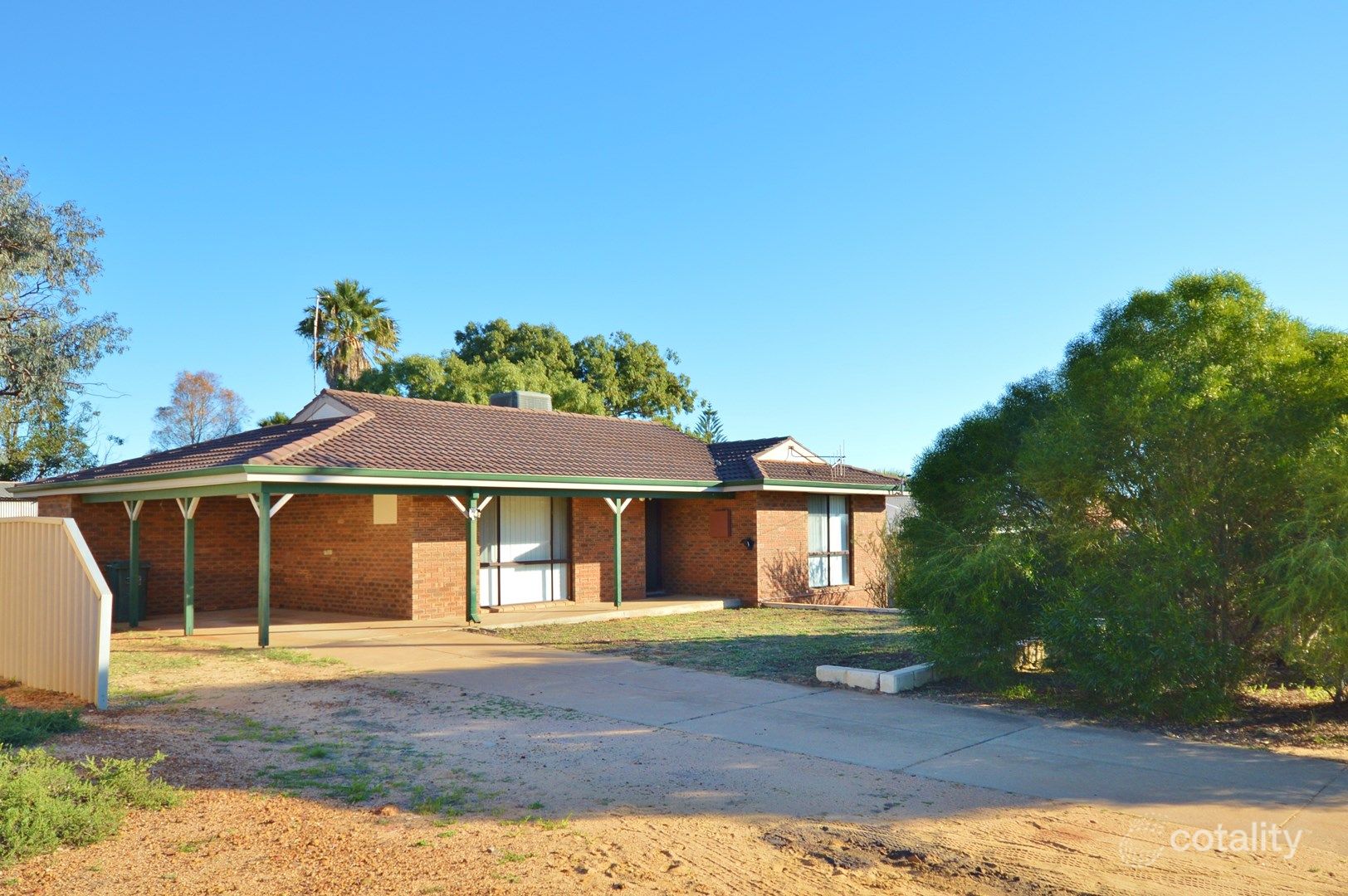 44 Magee Cres, Kalbarri, WA 6536
