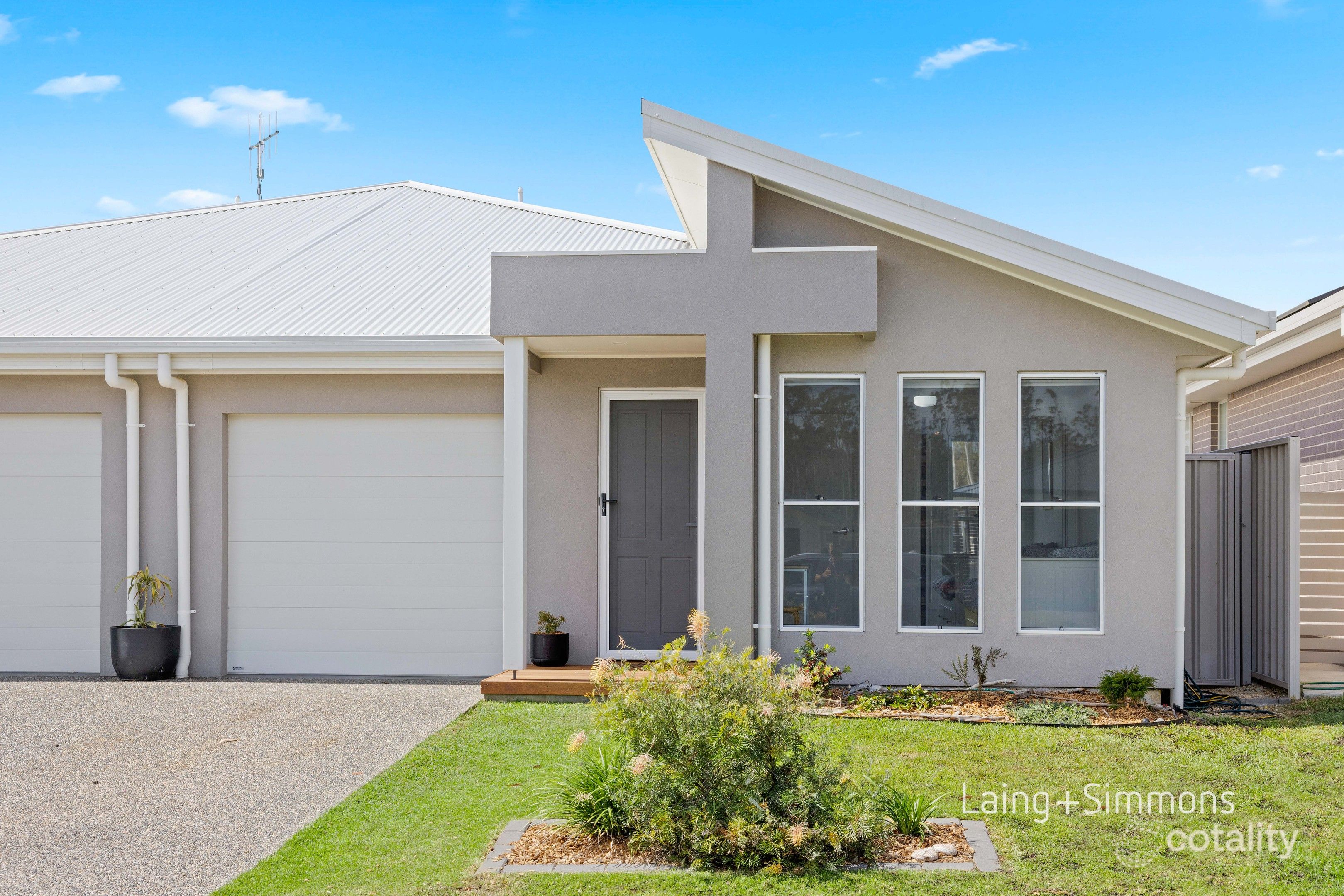 4a Seahorse Rise, Lake Cathie, NSW 2445