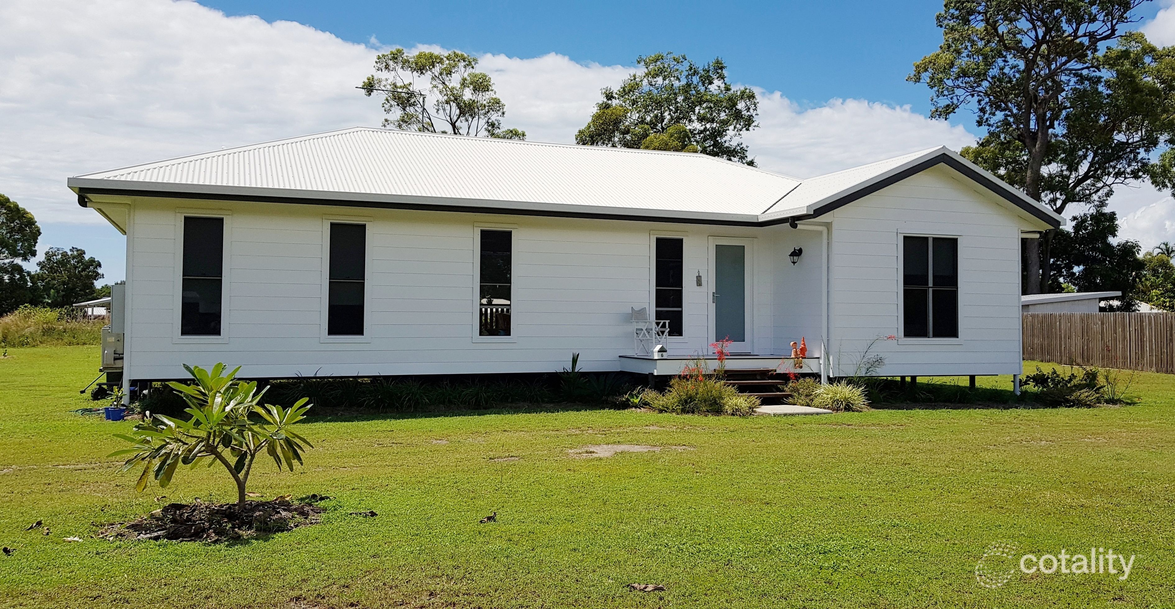 6 Mcandrew Dr, Cardwell, QLD 4849