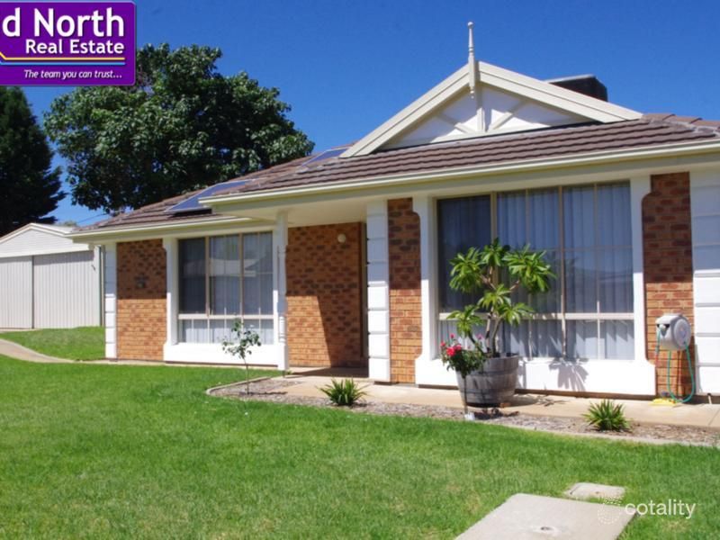 12 Stirrup St, Saddleworth, SA 5413