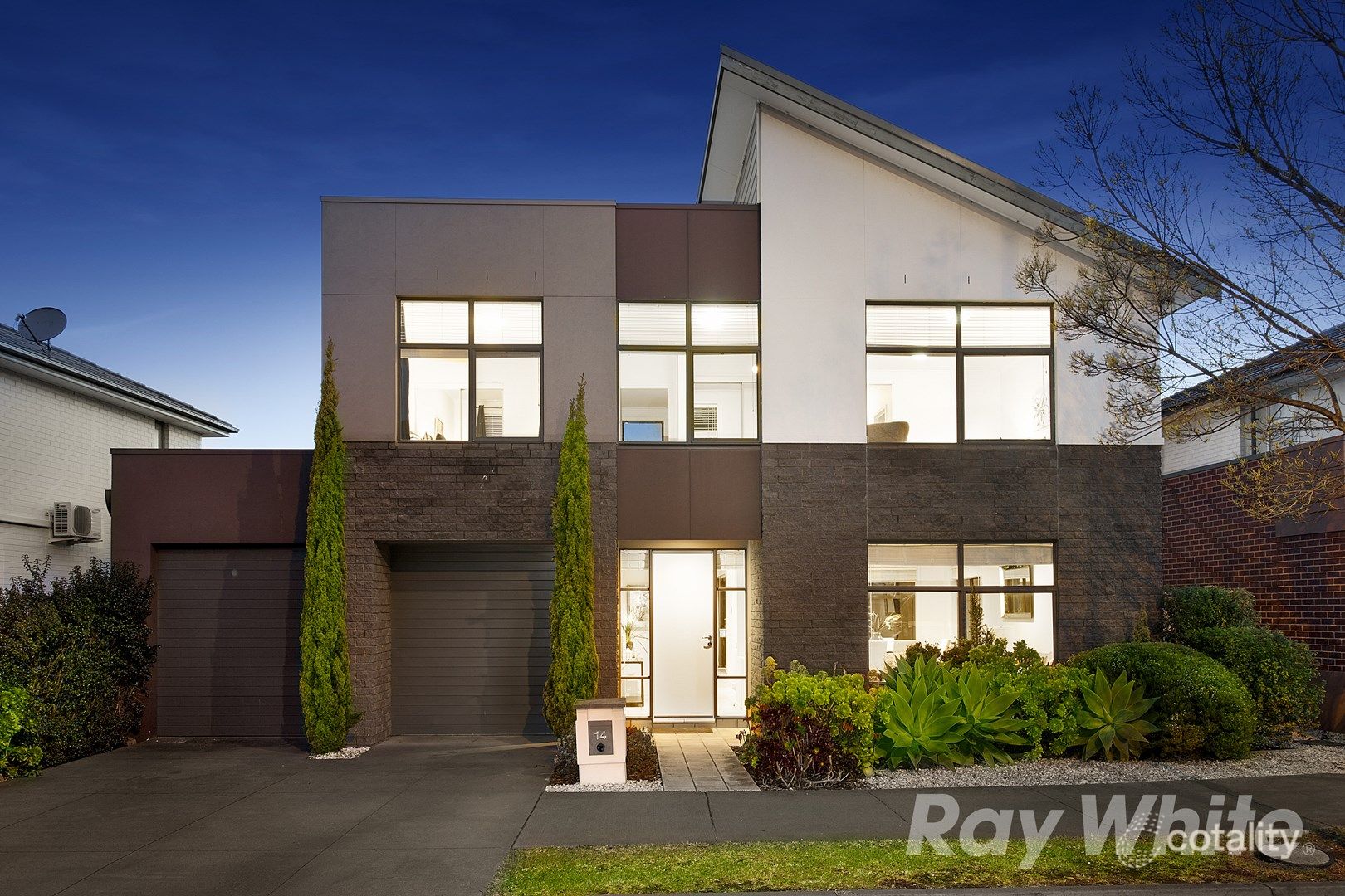 14 Stadium Cct, Mulgrave, VIC 3170