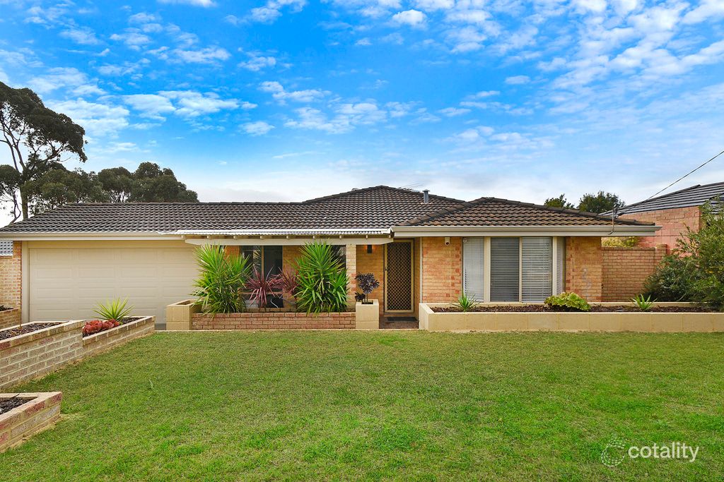 10 Cumberland Way, Beldon, WA 6027