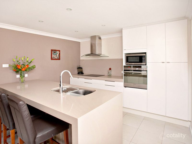 202 Madagascar Dr, Kings Park, NSW 2148