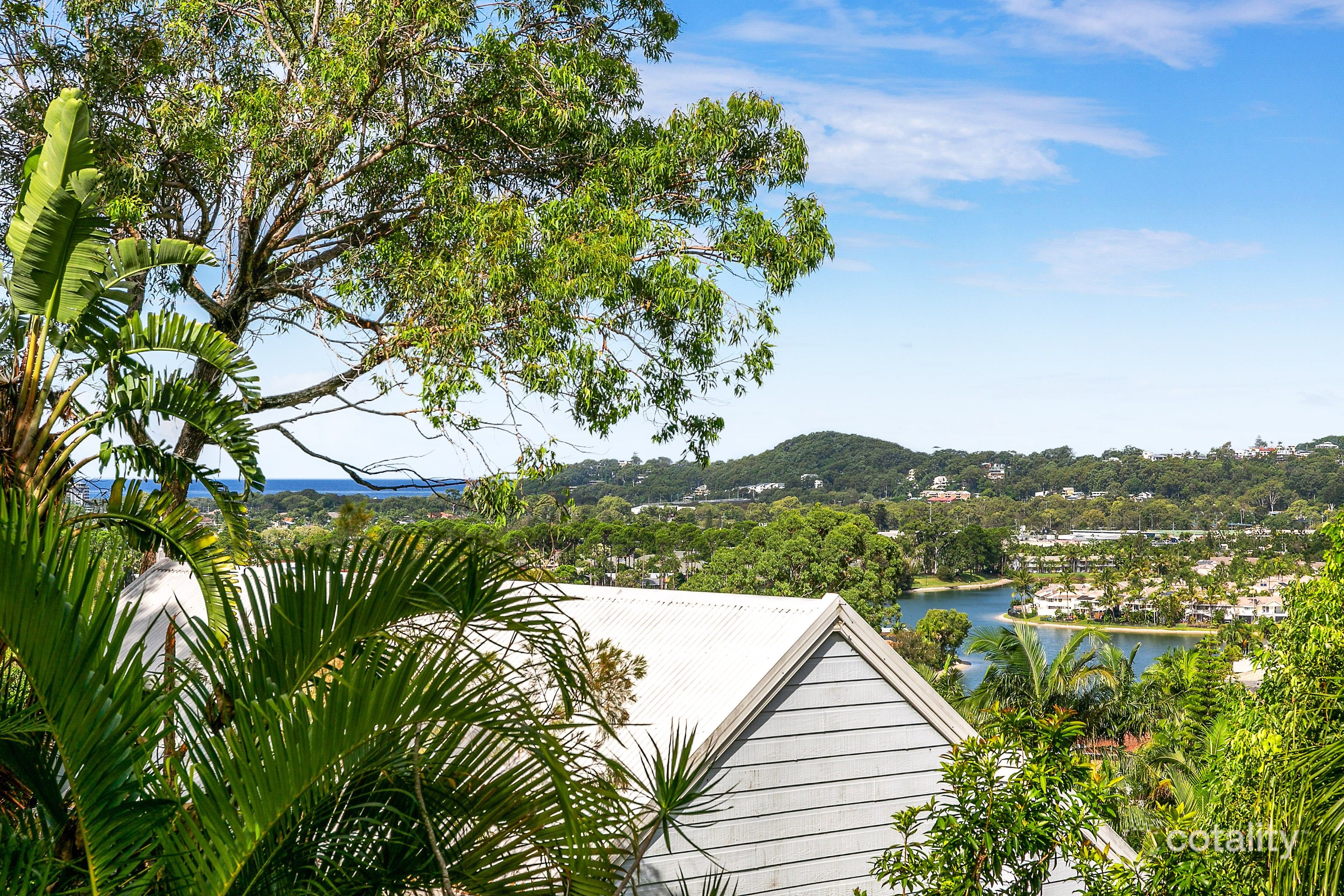19 Attadale Ct, Elanora, QLD 4221