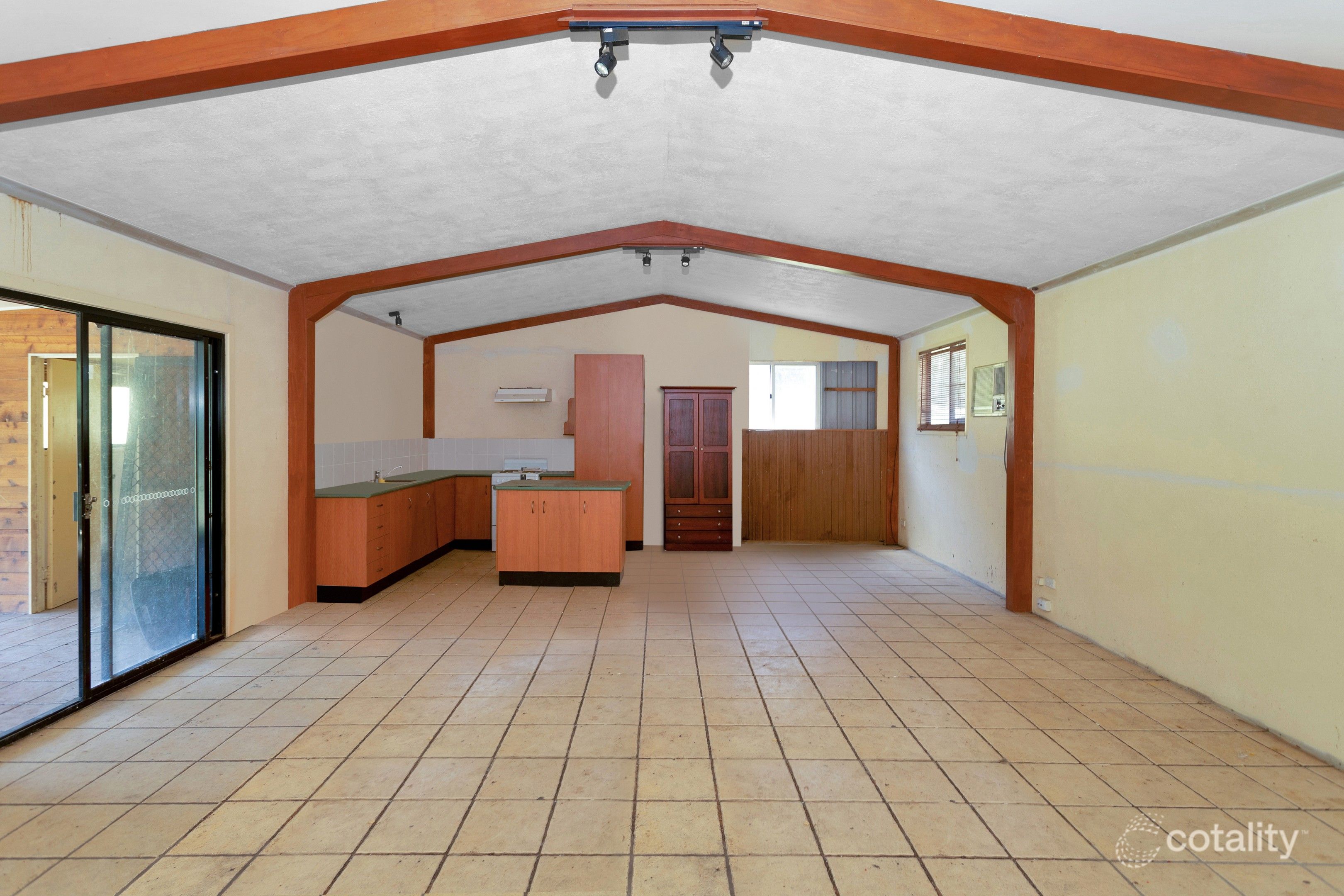 277 Middle Creek Rd, Sarina, QLD 4737