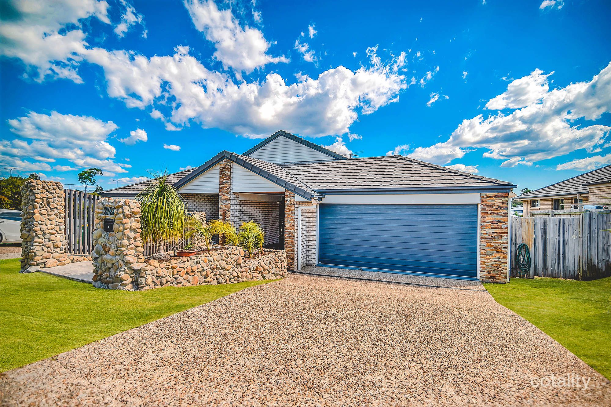 2/23 Jasmine Cct, Ormeau, QLD 4208