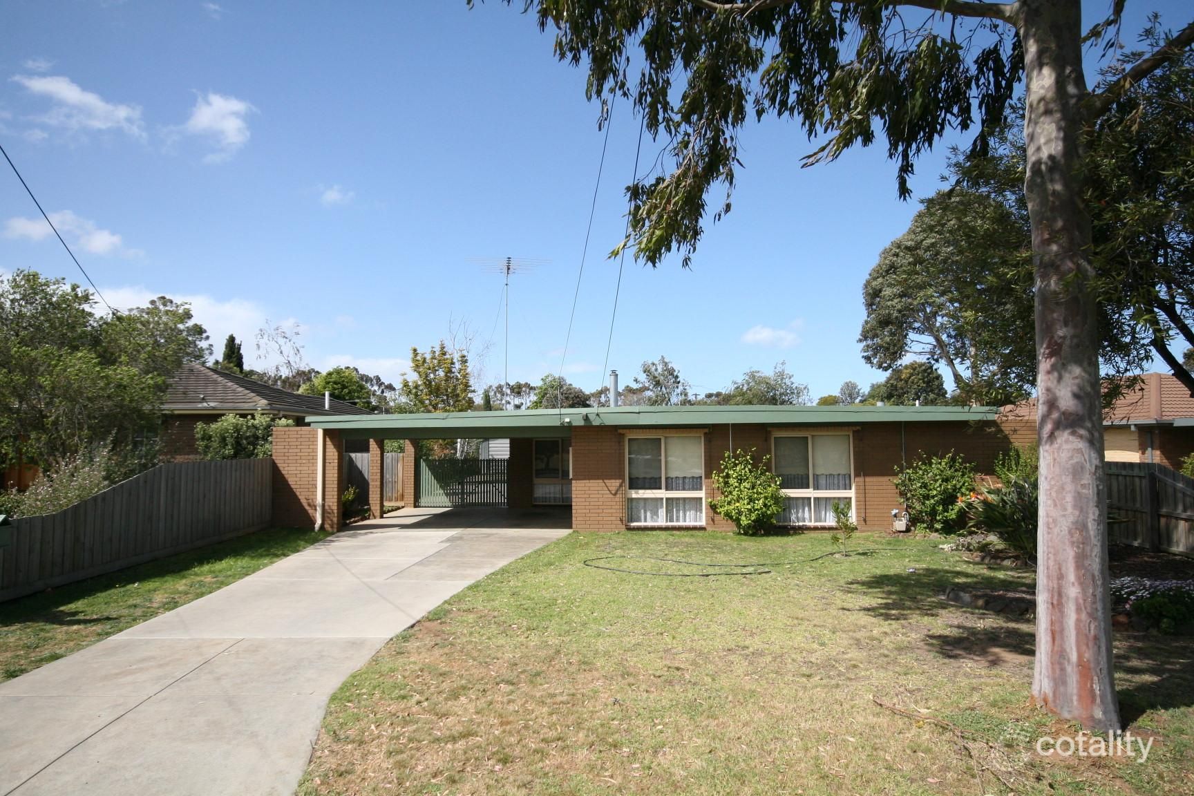 6 Benjamin Dr, Lara, VIC 3212