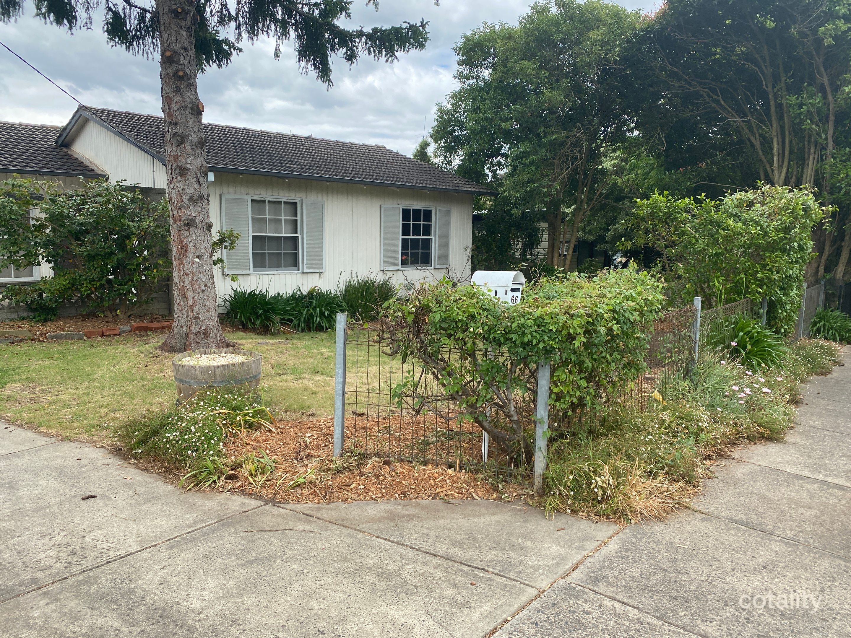 66 Loretto Ave, Ferntree Gully, VIC 3156