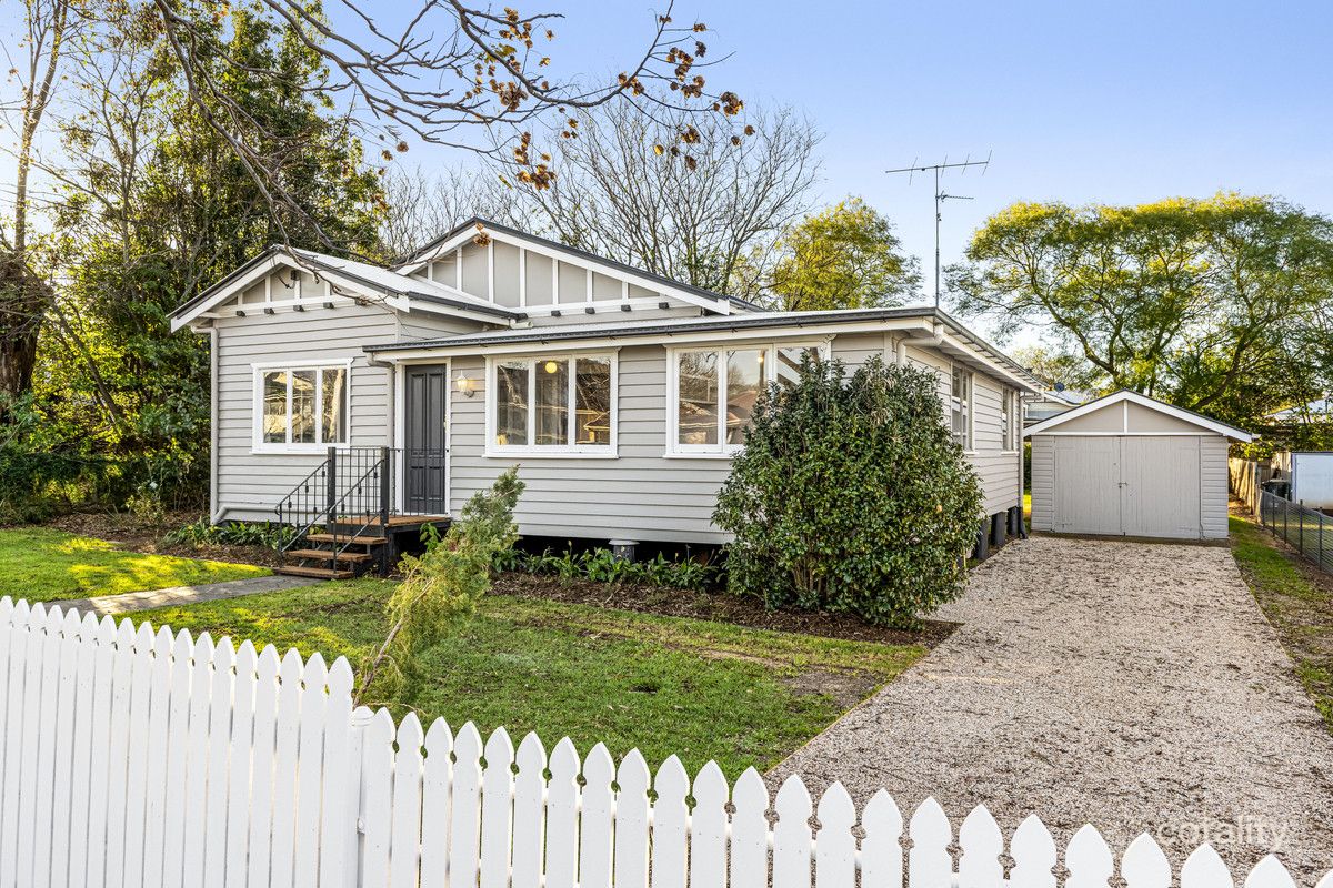 5 Henderson St, Newtown, QLD 4350