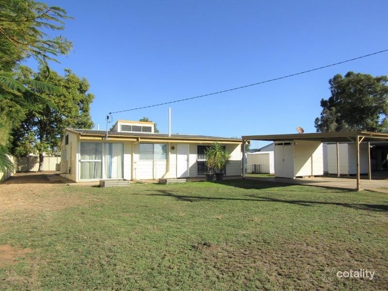 37 Stower St, Blackwater, QLD 4717