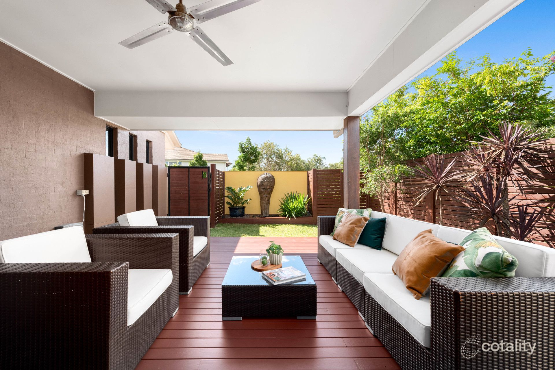 17 Backhousia Cres, Sinnamon Park, QLD 4073