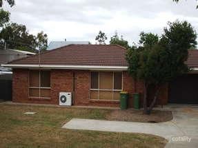 7b Kiewa Valley Ct, Tangambalanga, VIC 3691