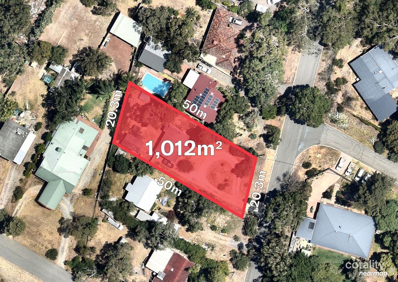 26 Marloo Rd, Greenmount, WA 6056