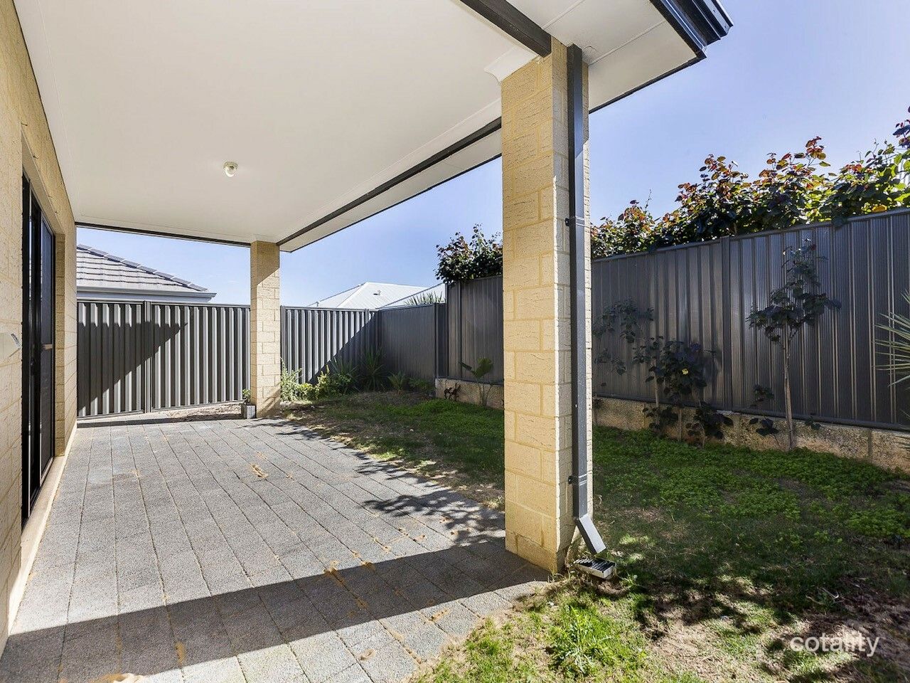 5 Triton Rd, Jindalee, WA 6036