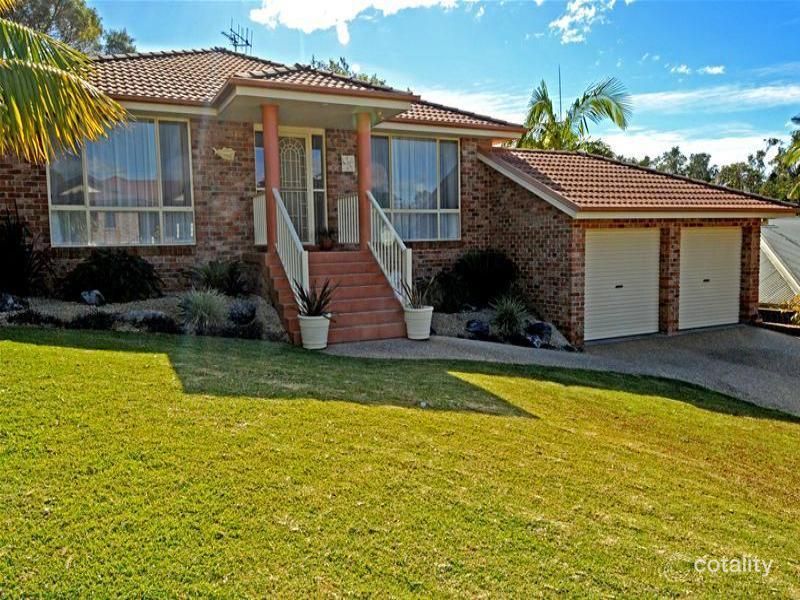 3 Kendall Cres, Bonny Hills, NSW 2445