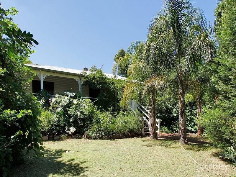 6 Gooseberry Hill Rd, Gooseberry Hill, WA 6076