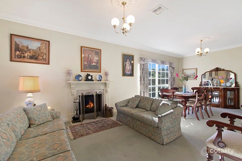 3 Keogh Dr, Spring Gully, VIC 3550