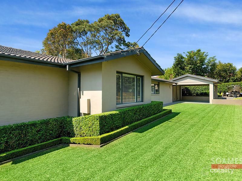 4 Vista Cl, Hornsby, NSW 2077