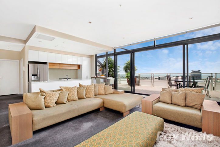 3901/100 Harbour Esp, Docklands, VIC 3008
