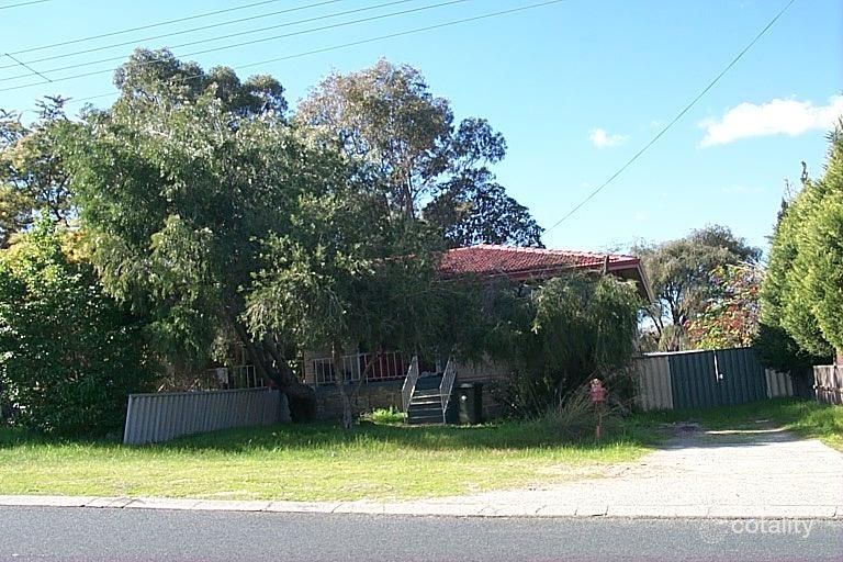 54b Hainsworth Ave, Girrawheen, WA 6064