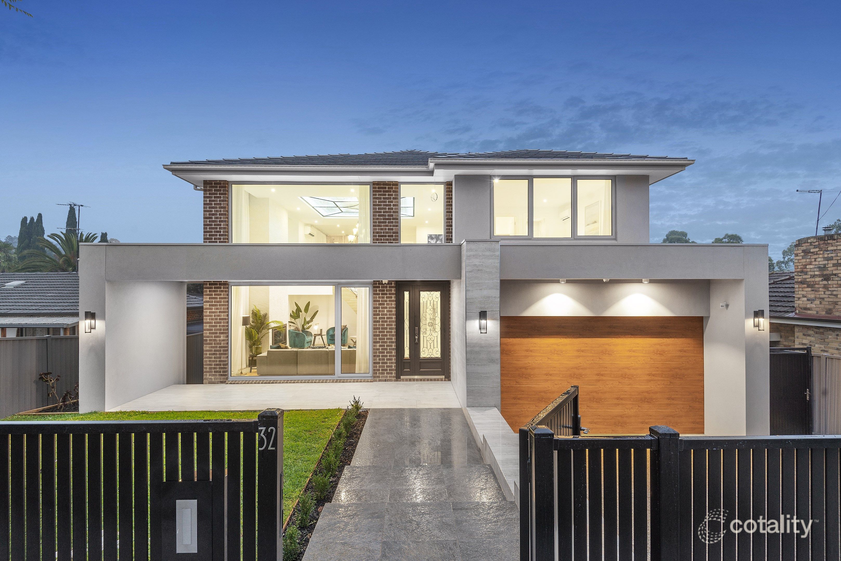 32 Leonard St, Burwood, VIC 3125