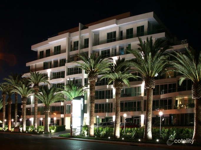 68/155 Brebner Dr, West Lakes, SA 5021