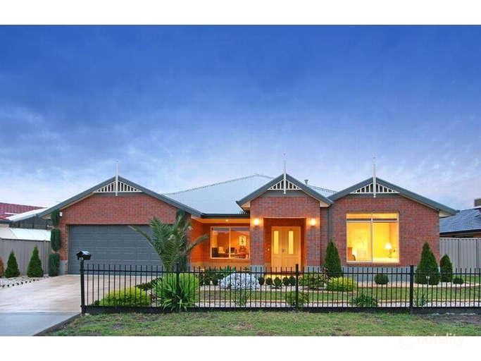 13 Parramatta Walk, Craigieburn, VIC 3064