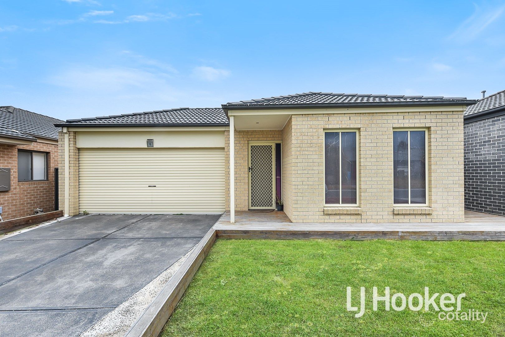 12 Abrus Cct, Cranbourne North, VIC 3977