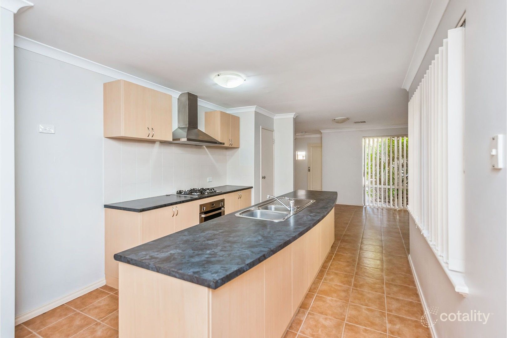 4/51 Laguardia Loop, Port Kennedy, WA 6172