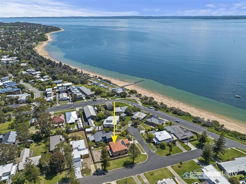 6 Walpole St, Cowes, VIC 3922